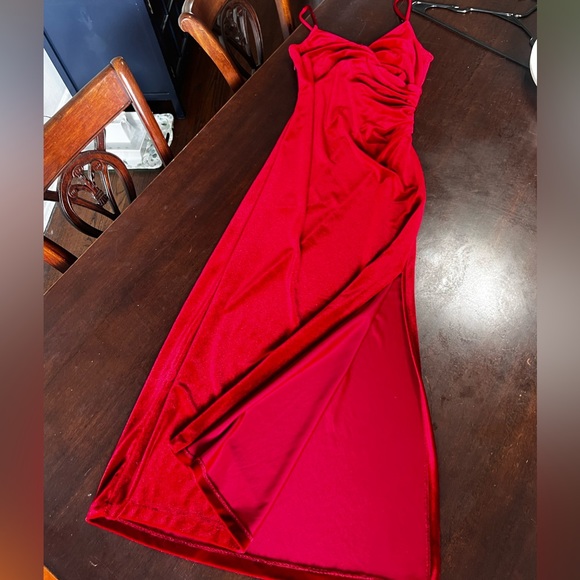 Cherry Red Slinky Dress - Picture 1 of 4